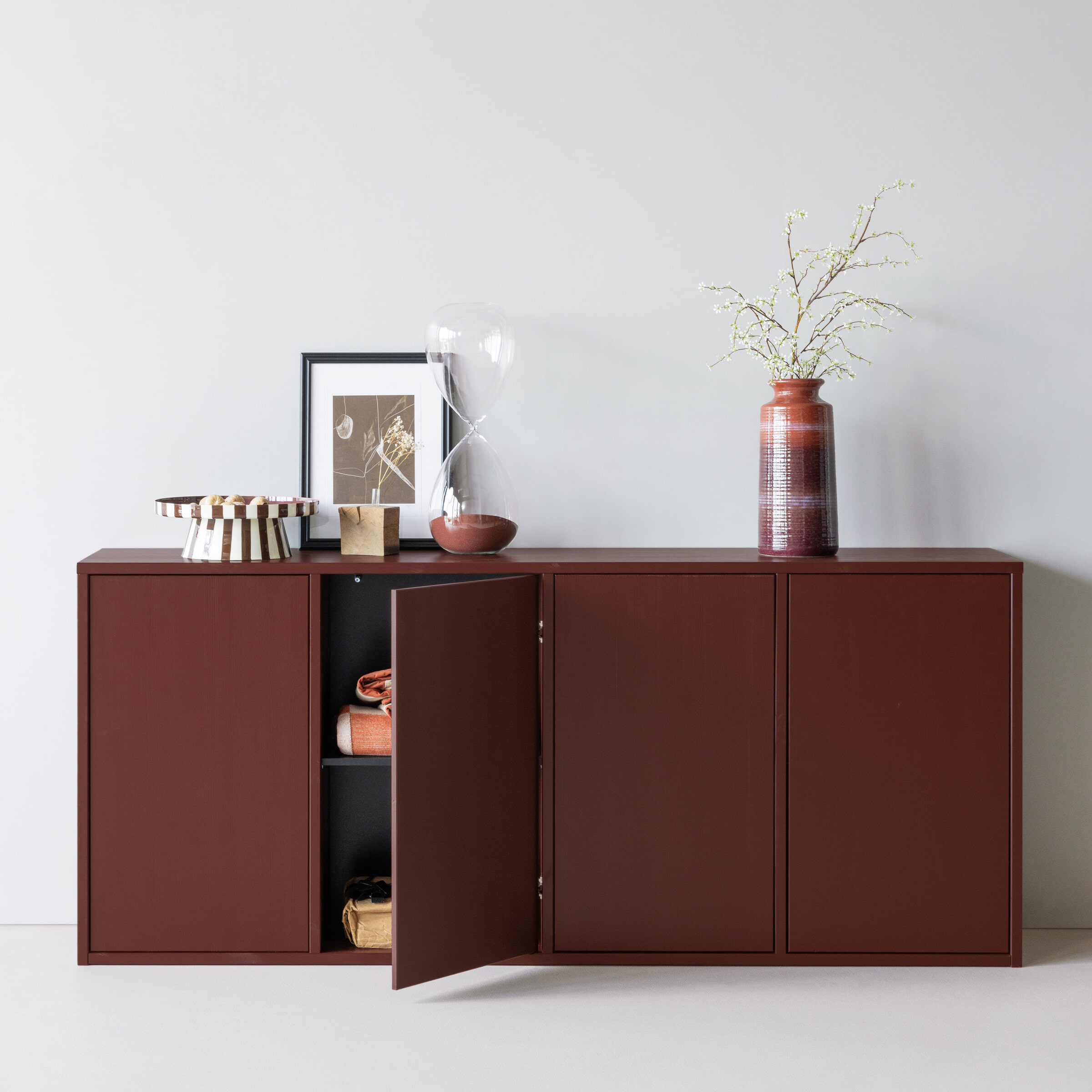 WOOOD Dressoir Merel Grenenhout