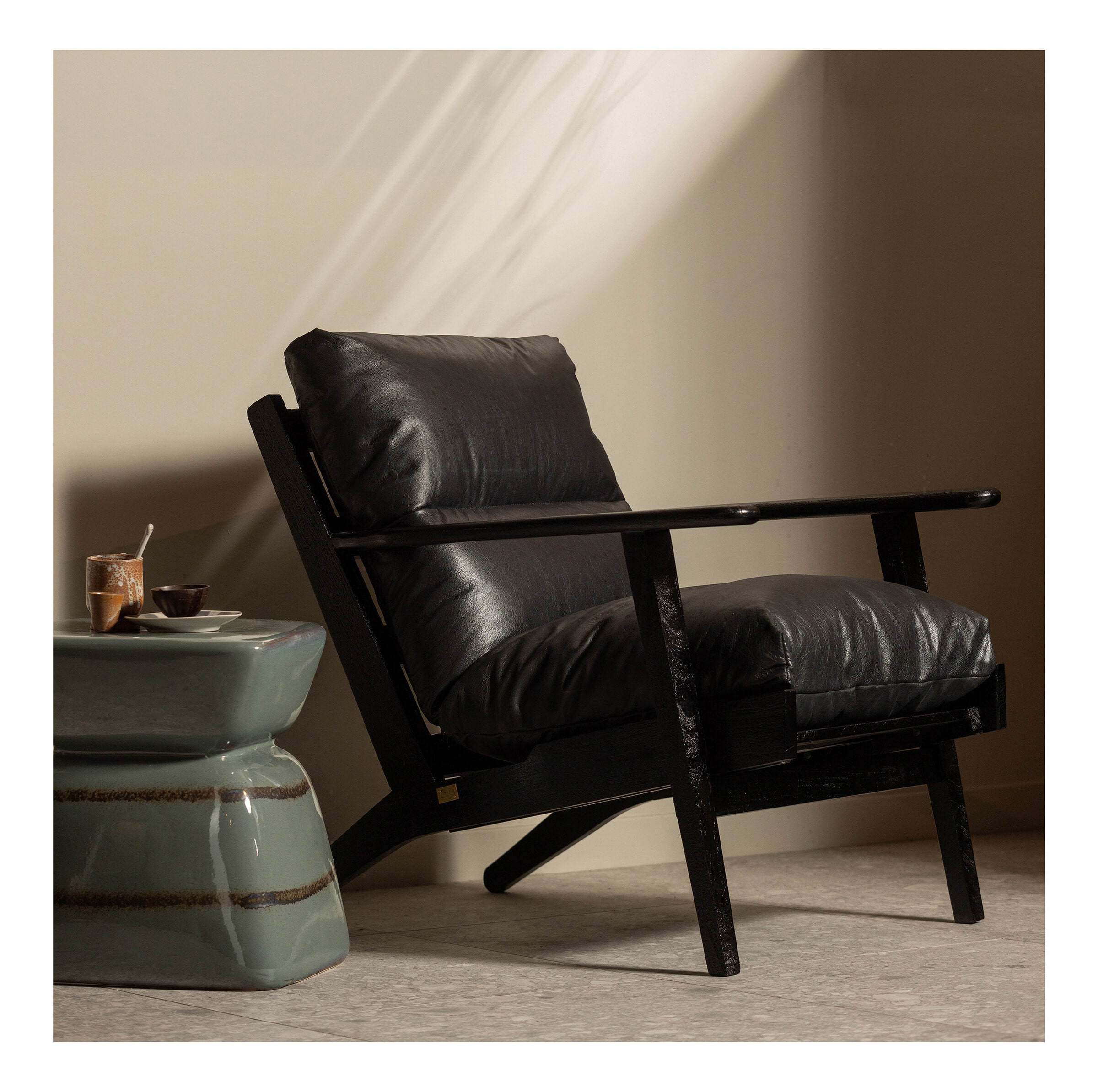 WOOOD Fauteuil Houston Acaciahout - Zwart - BePureHome | WOOOD