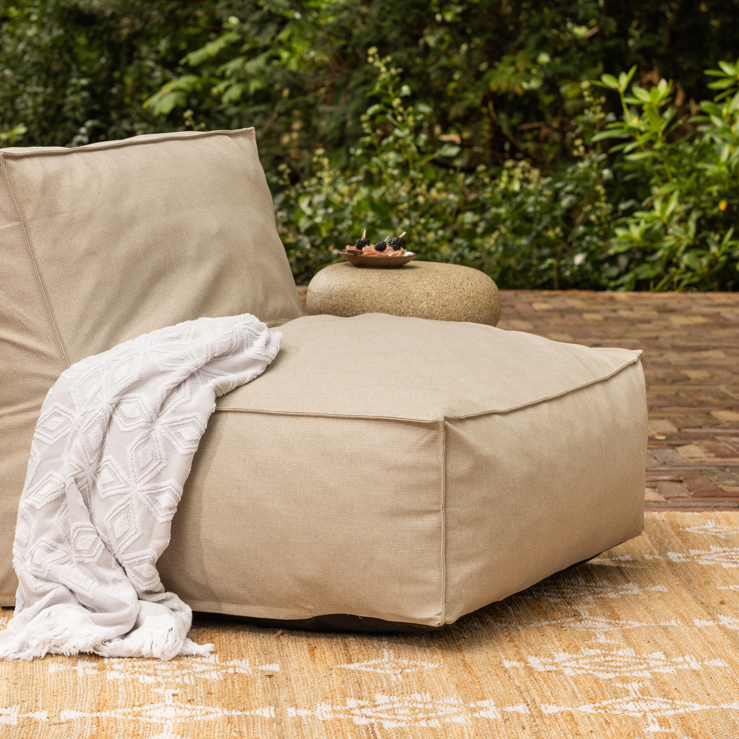 WOOOD Outdoor Loungestoel Velora Olefin stof - Zand | WOOOD