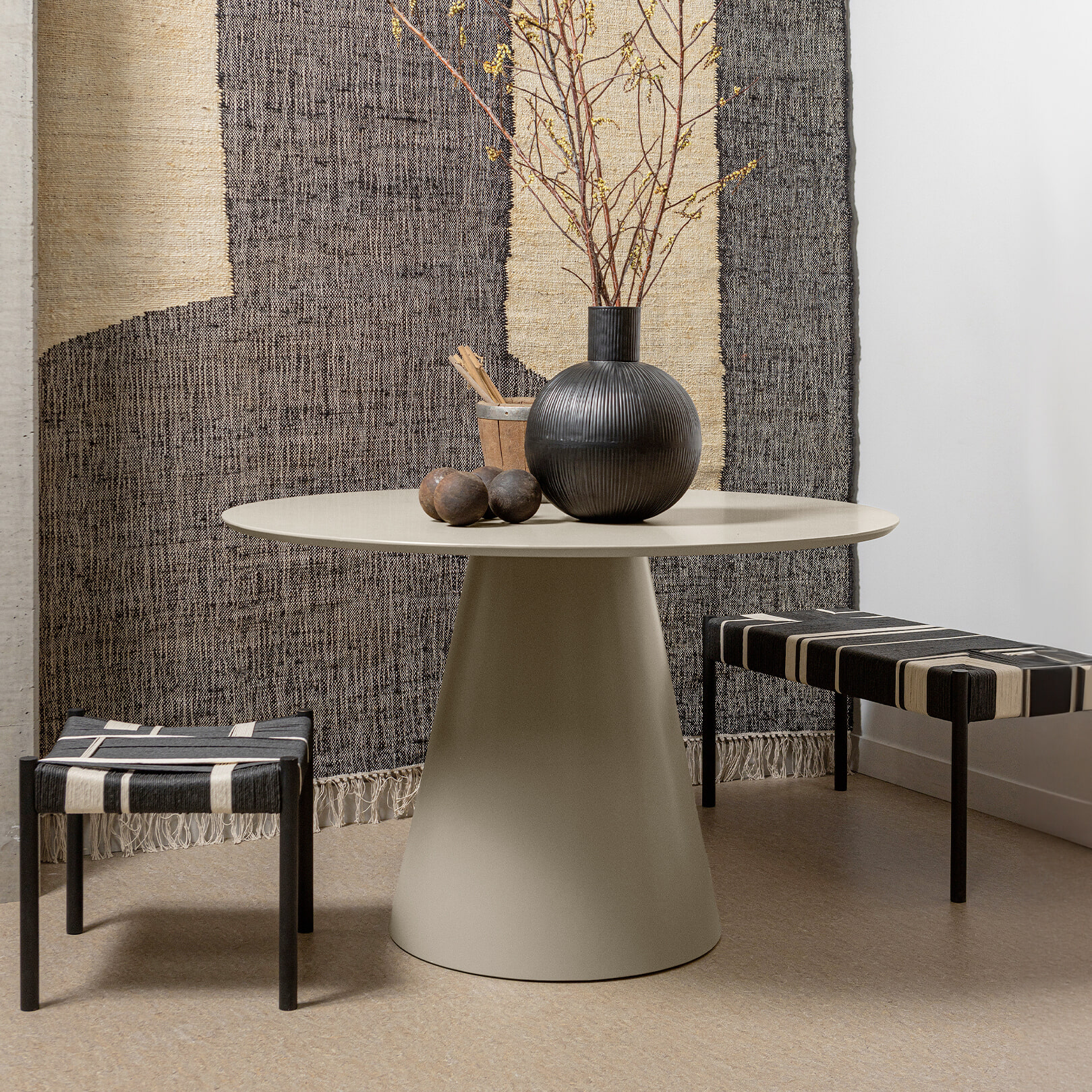 WOOOD Ronde Eettafel Jorre 120cm - Antique Beige - Exclusive | WOOOD