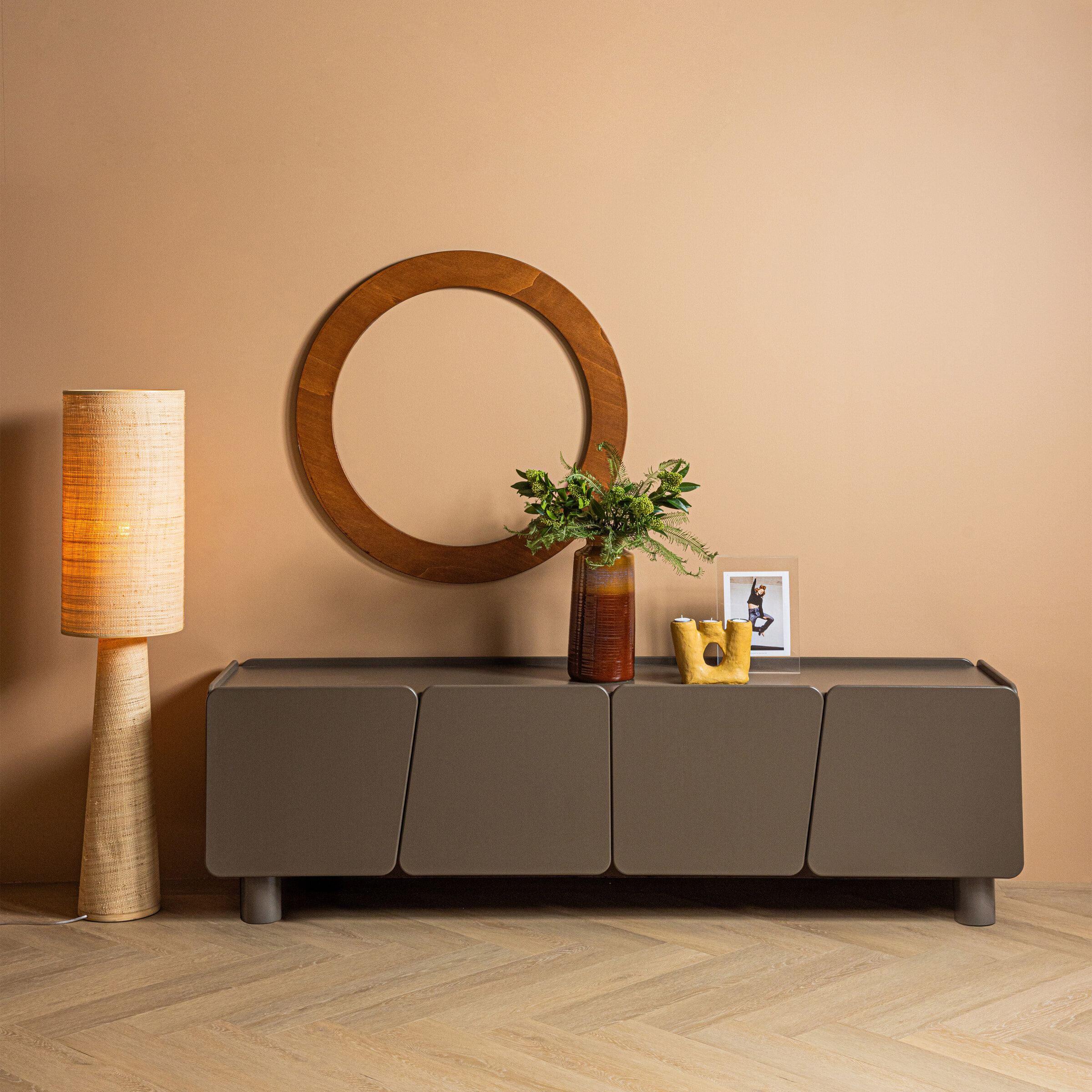WOOOD TV-meubel Root Grenenhout