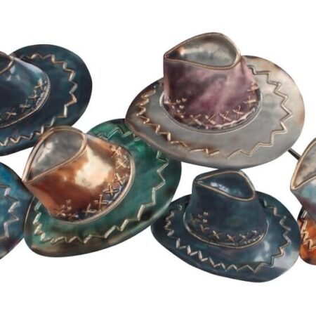 Wanddecoratie metaal gekleurde cowboy hoeden | Raf Import