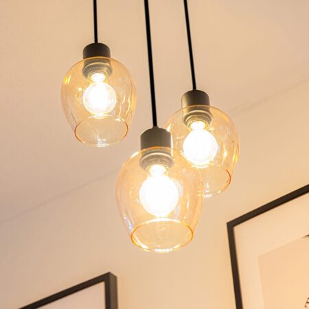Zora - LED Hanglamp Glas - Amberkleurig - 3 lichtpunten - E27 - Zwart - IP20 - Hanglamp glazen bollen | HOFTRONIC