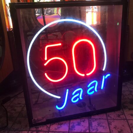 50 Jaar Neon Verlichting - Oud Model In Bak | The Dutch Pickers