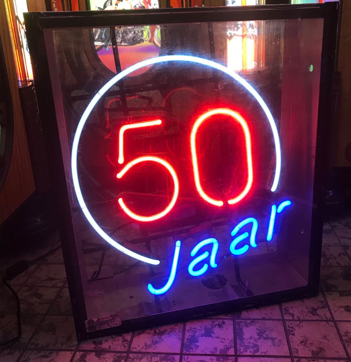50 Jaar Neon Verlichting - Oud Model In Bak | The Dutch Pickers