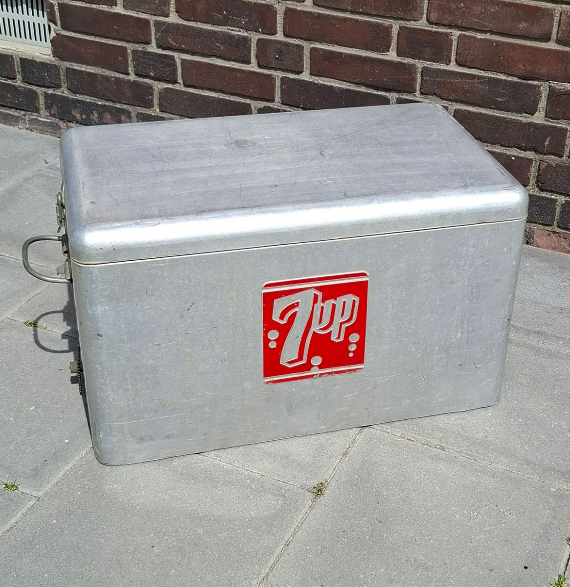 7UP Koelbox Aluminium - Origineel | The Dutch Pickers