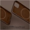 Accezz Liquid Silicone Backcover met MagSafe voor Apple iPhone 15 Telefoonhoesje Bruin | Accezz
