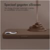 Accezz Liquid Silicone Backcover met MagSafe voor Samsung Galaxy S25 Ultra Telefoonhoesje Bruin | Accezz