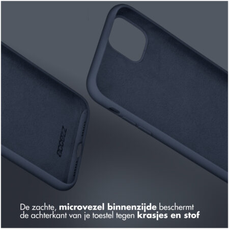 Accezz Liquid Silicone Backcover voor Samsung Galaxy S25 Ultra Telefoonhoesje Blauw | Accezz