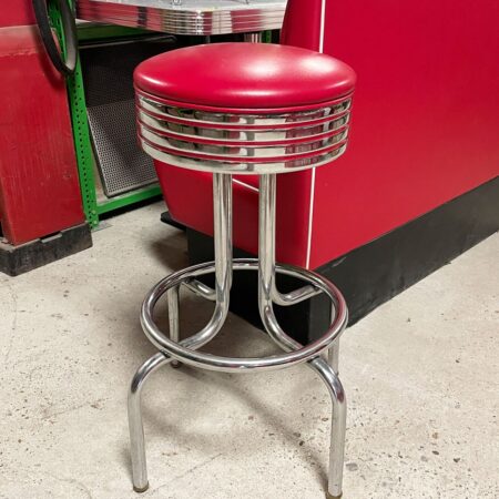 Amerikaanse Fifties Retro Barkruk - Chroom en Rode Skai Zitting - Gebruikt | 31% korting | The Dutch Pickers