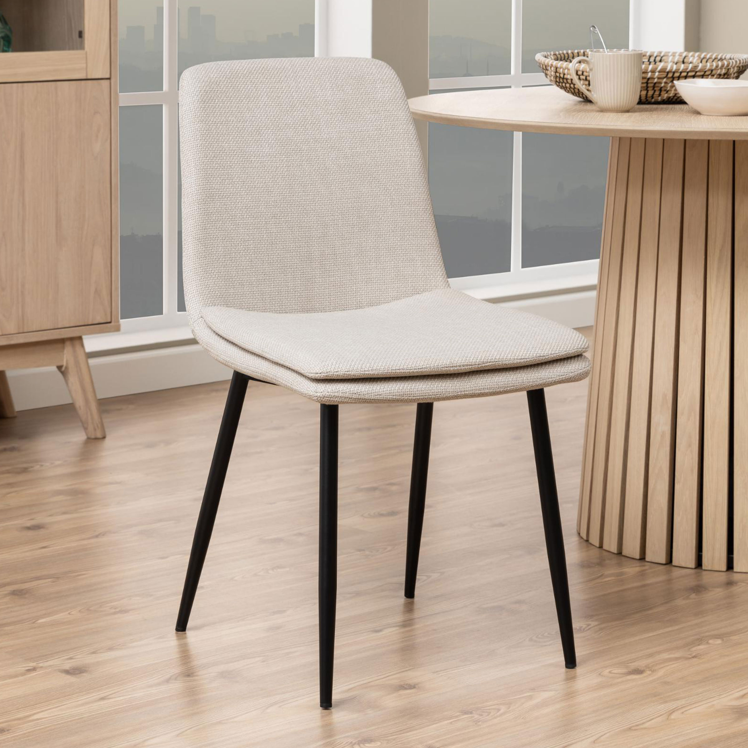 Bendt Eetkamerstoel 'Tronier' kleur Beige | Bendt
