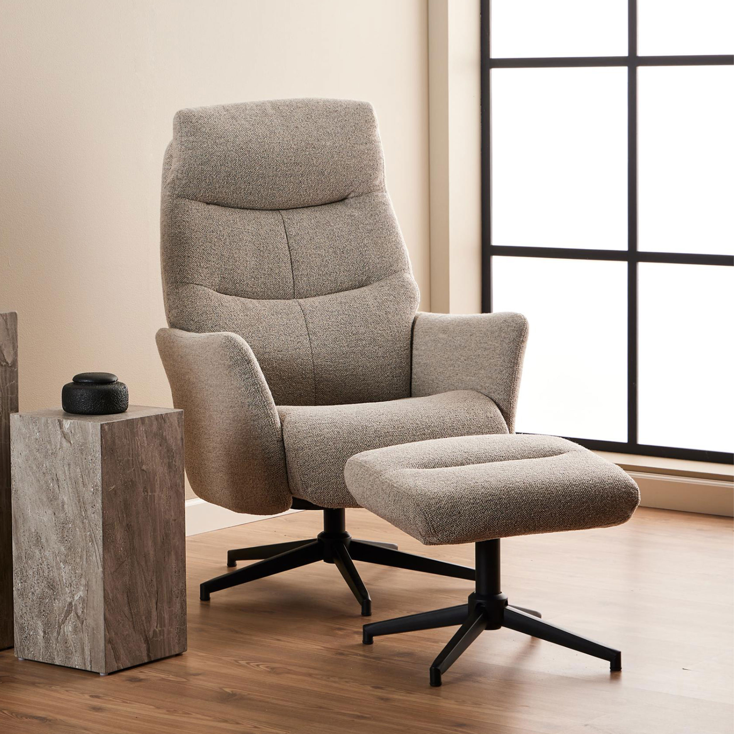 Bendt Relaxfauteuil 'Talisha' Met voetenbank