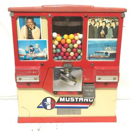 Brabo Premier Kauwgom En Kaarten Automaat - 1950's - Origineel | The Dutch Pickers