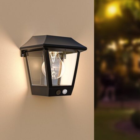 Cairo - Solar wandlamp met bewegingssensor - 3000K - IP44 waterdicht - Zwart - Klassiek | HOFTRONIC