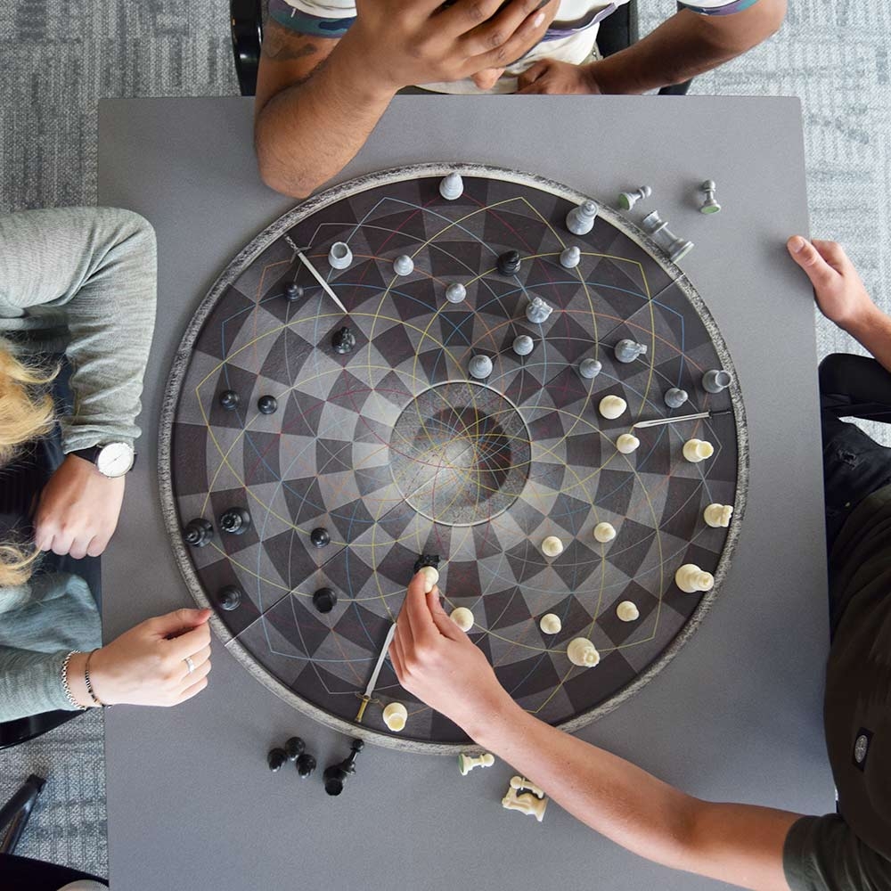 Chess For Three - Schaakbord XL voor 3 Personen | MikaMax