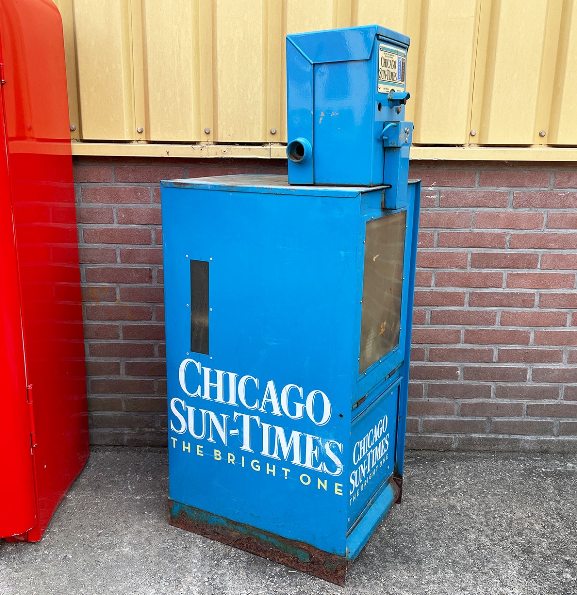 Chicago Sun-Times Newspaper Street Vending Machine - Origineel Vintage USA | The Dutch Pickers