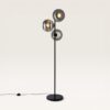 Ciotola - Zwarte Staande lamp Metaal 150 cm - Rookglas - 3 bollen - Klassiek Vintage Design - Woonkamer lamp - E27 fitting - Met voetschakelaar | LUSENZ