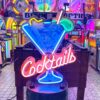 Cocktails Glas Neon - Vintage Tweedehands Neonreclame (50 x 64 cm) | The Dutch Pickers