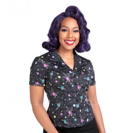 Collectif Caterina Galaxy Dreamer Blouse Black Multi-XXXL | 50% korting | Collectif