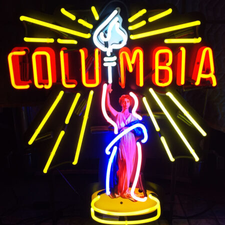 Columbia Logo Neon Met Achterplaat 66 x 77 cm | Fiftiesstore