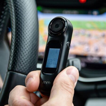 Compacte Alcoholtester - Mini Breathalyzer met LED-display | MikaMax