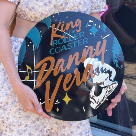 Danny Vera 'King of the Roller Coaster' Emaille Bord - 41 cm ø | Bennies Fifties