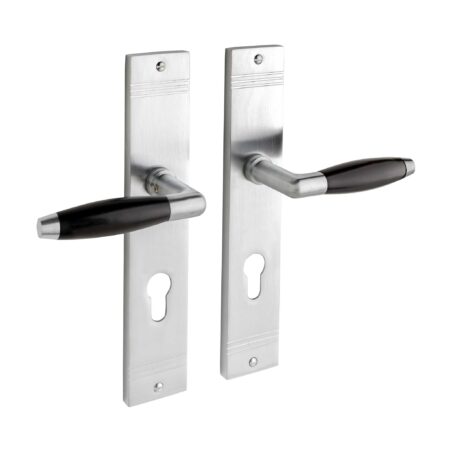De Oude Deurklink Deurklink Retro geveerd schild mat nikkel cilindergat 72mm | De Oude Deurklink