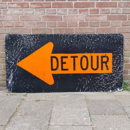 Detour Amerikaans Verkeersbord - 122 x 61cm - Origineel | The Dutch Pickers
