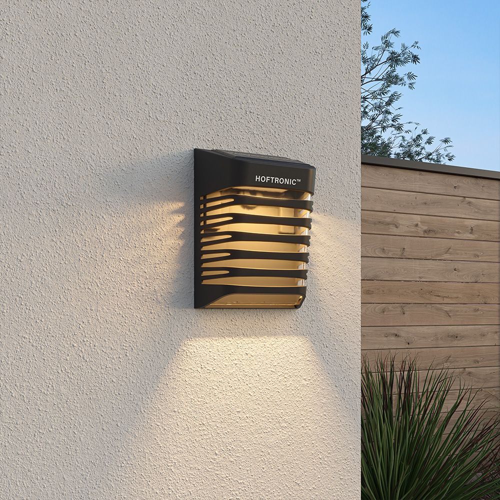 Dono LED Solar Wandlamp met schemerschakelaar - 3000K warm wit - 0.2W 10lm - IP65 - Zwart | HOFTRONIC