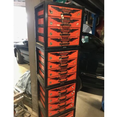 Dorman Products Garage Lades - 1 Unit | The Dutch Pickers