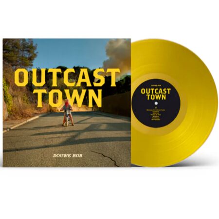 Douwe Bob - Outcast Town (Goud Vinyl) (LP) | Fiftiesstore