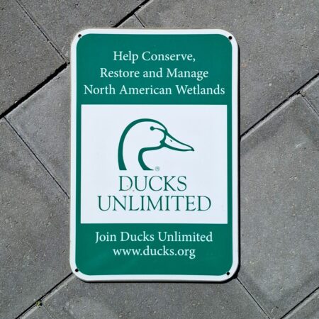 Ducks Unlimited Verkeersbord - 46 x 30cm | The Dutch Pickers