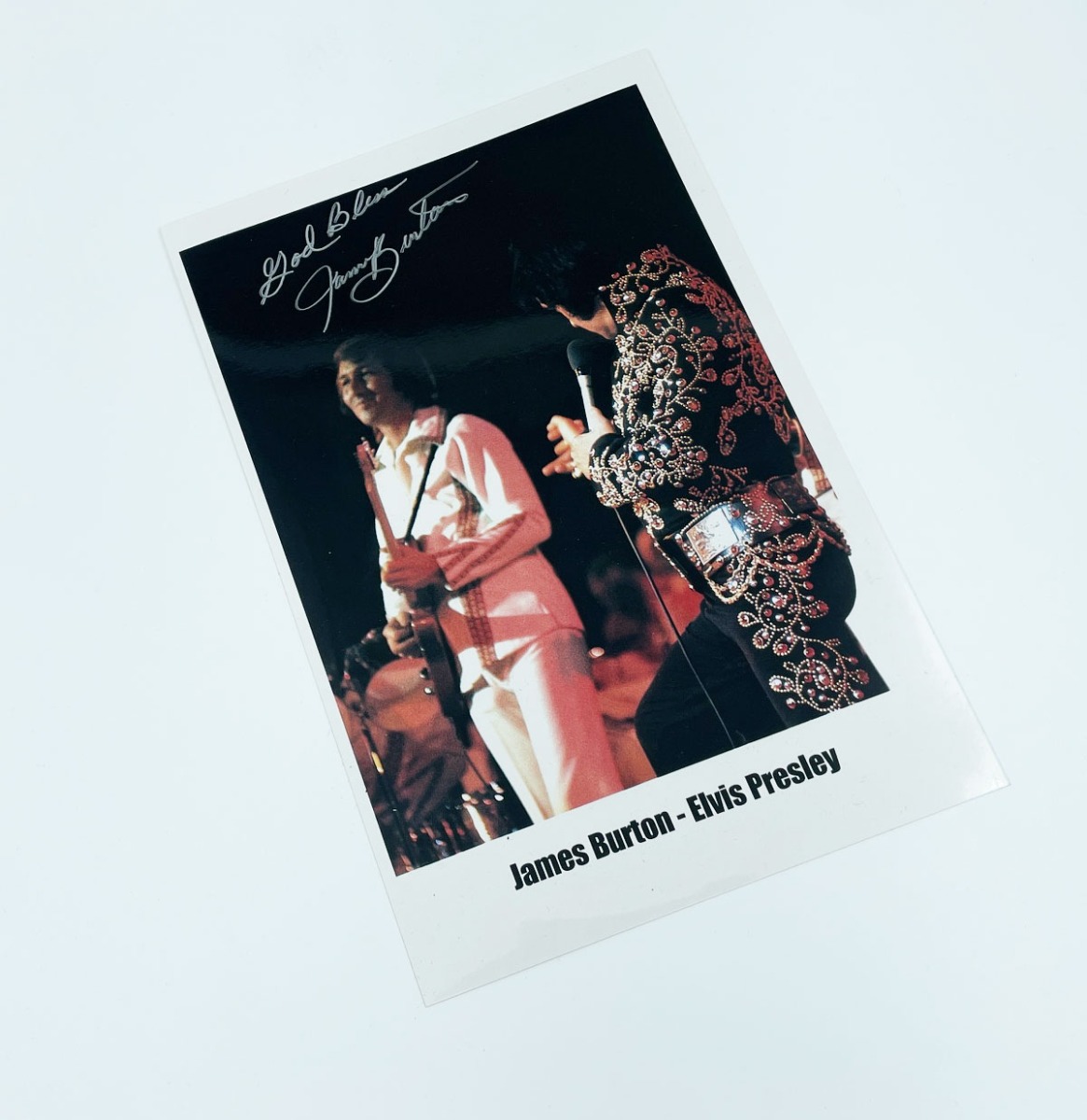 Elvis Presley & James Burton - Originele Gesigneerde Livefoto | Elvis Presley