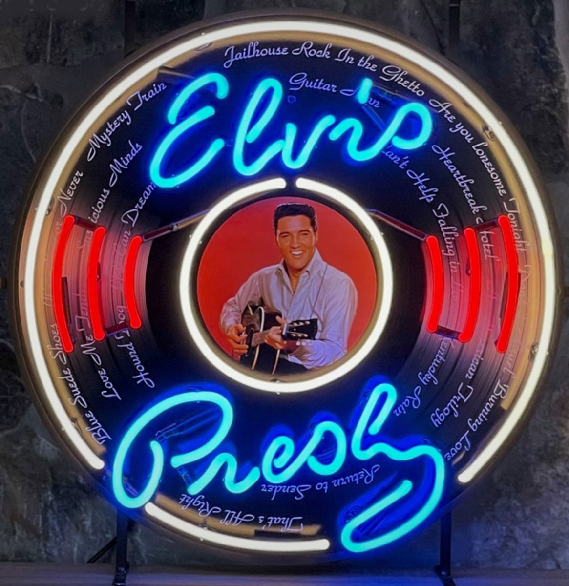 Elvis Presley Records 60's Neon Verlichting 65 x 65 cm - Rood