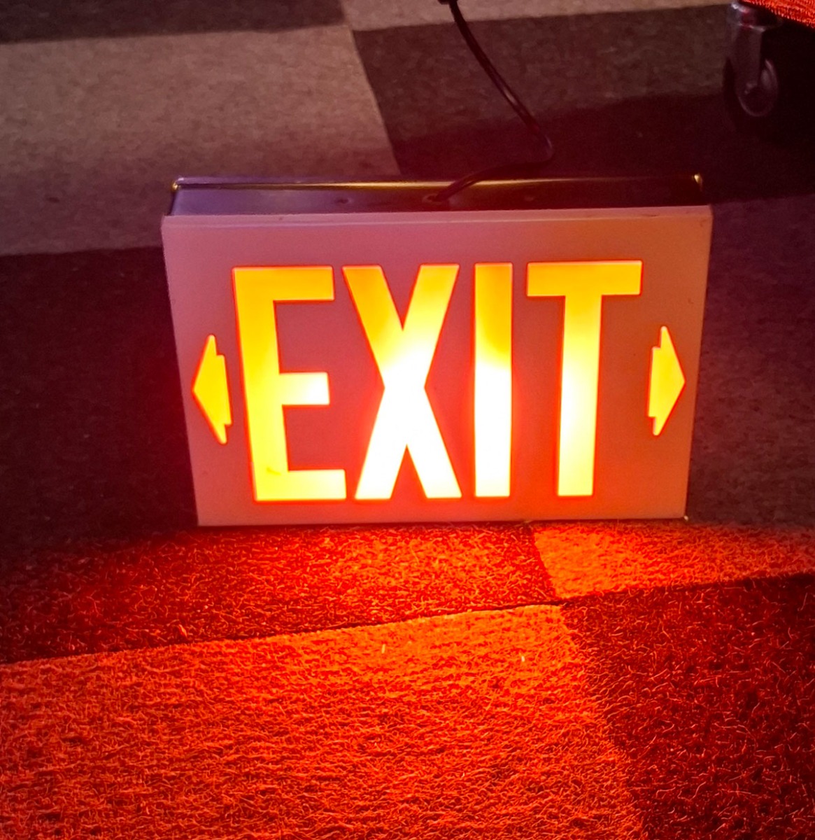Exit Lichtbord Rood - Origineel - 30 x 20cm | The Dutch Pickers
