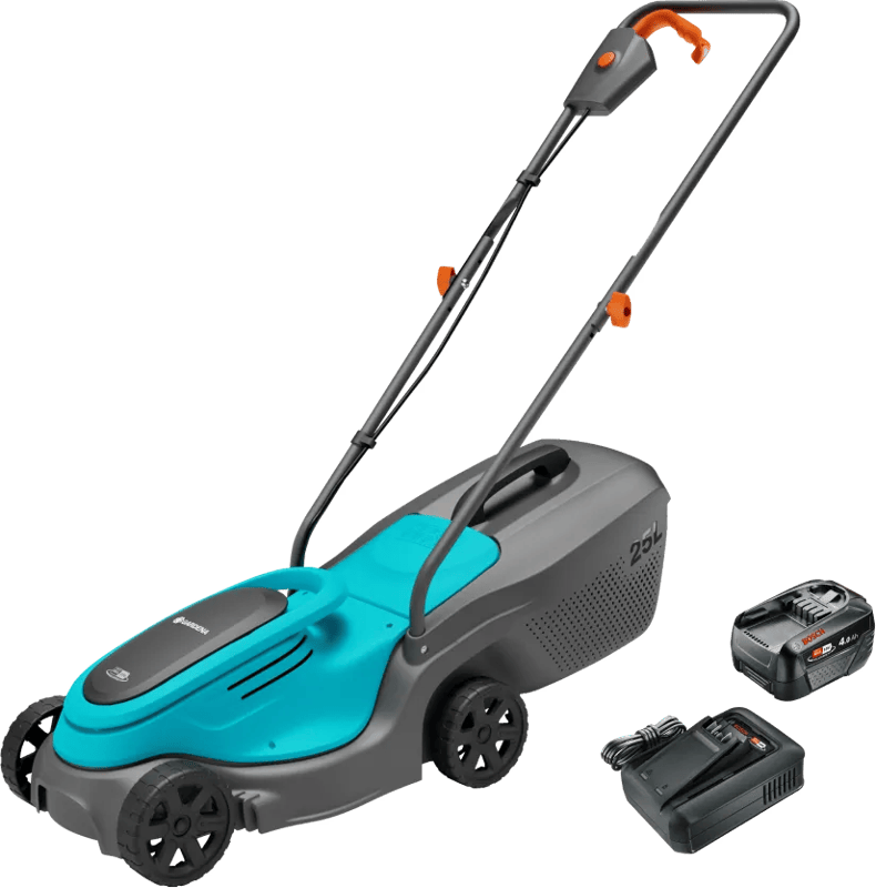Gardena PowerMax 30/18V P4A Solo + Bosch Starterset 18V 4