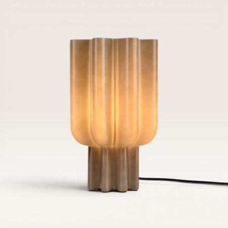 Gessari - Glazen Tafellamp Beige 30 cm - E27 fitting - Tafellamp woonkamer - Eclectisch design - Geplooid glas - Met aan/uit-schakelaar | LUSENZ