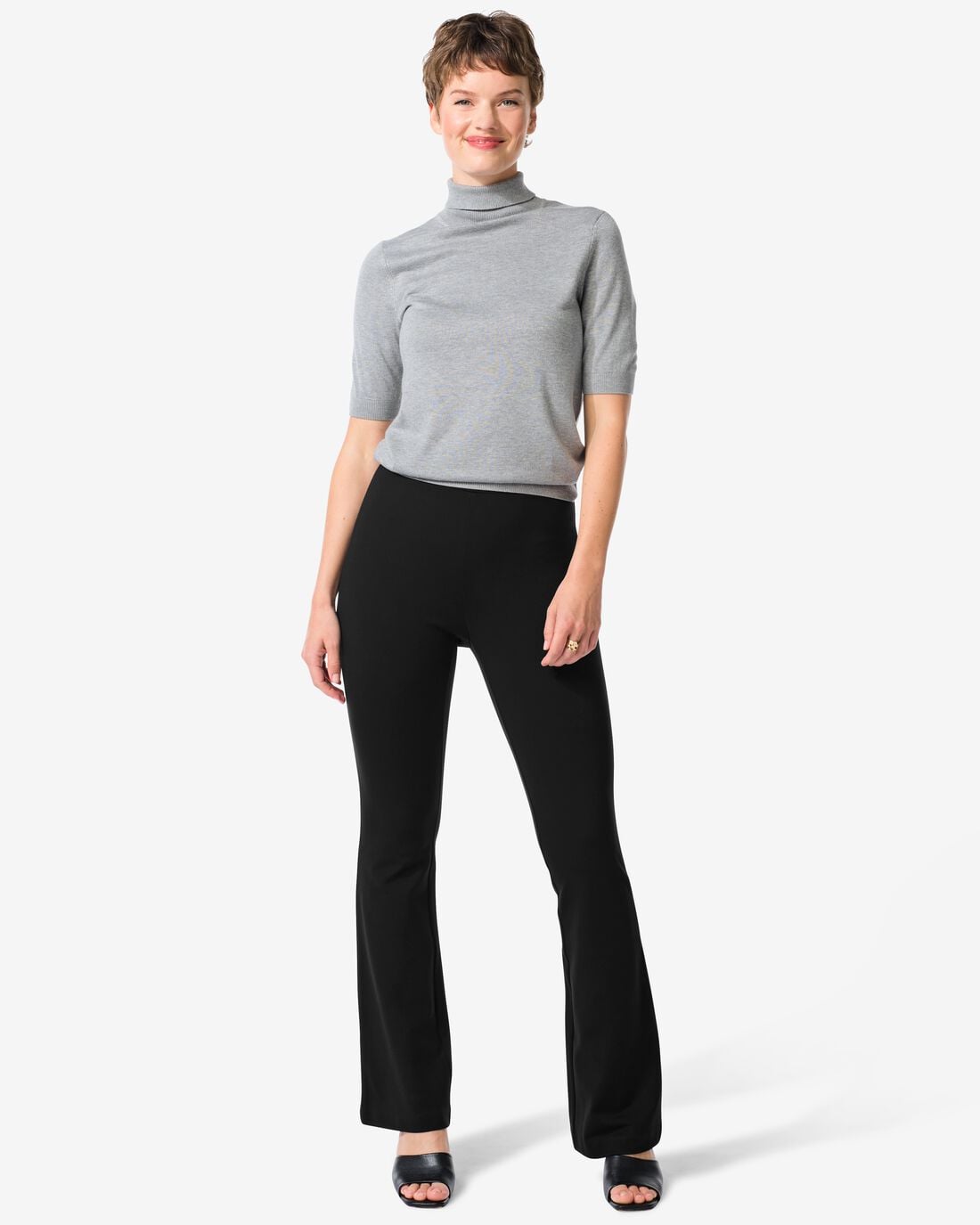 HEMA Damesbroek flared zwart | HEMA