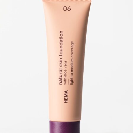 Foundation natural skin 06