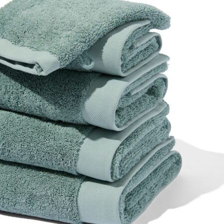 HEMA Handdoeken - hotel extra zacht zeegroen (zeegroen) | HEMA