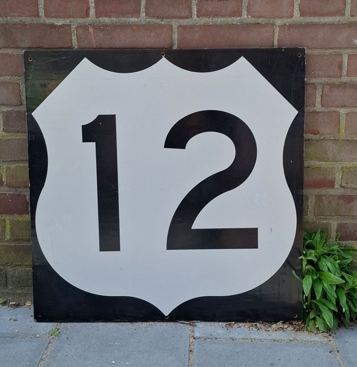 Highway 12 Houten Verkeersbord 61 x 61cm - Origineel | The Dutch Pickers