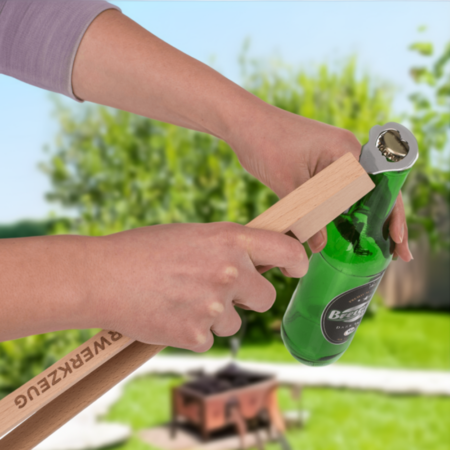 Houten BBQ Tang met Bieropener | OUT OF THE BLUE