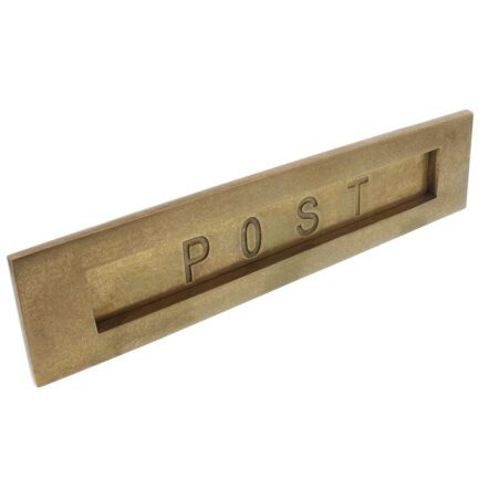 Intersteel Briefplaat geveerd met tekst "Post" - messing getrommeld | Intersteel