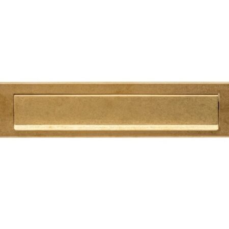 Intersteel Getrommelde messing PVD brievenbus met klep en regenrand | Intersteel