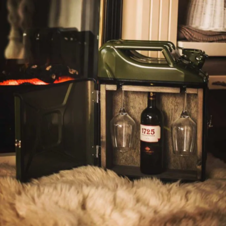 Jerrycan Wijn Bar - Groen - Incl. 2 Wijnglazen | DESIGNED BY MAN