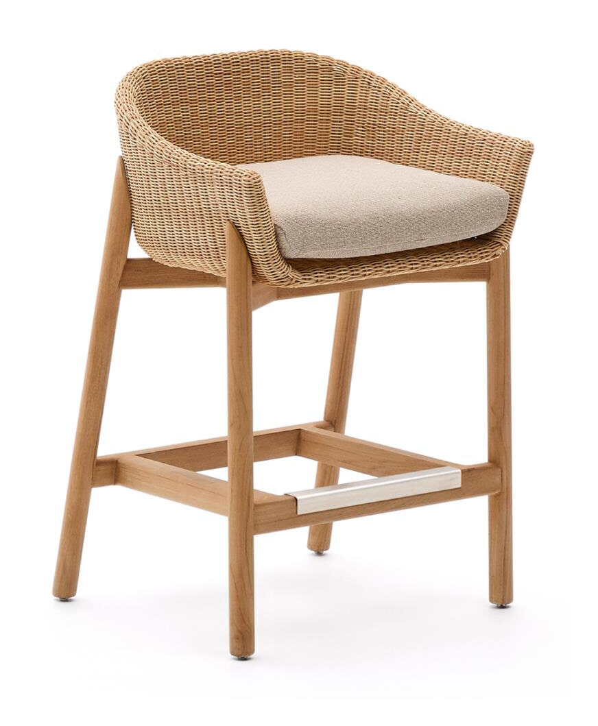 Kave Home Outdoor Barkruk 'Galea' Teakhout en rattan (zithoogte 65cm) | Kave Home