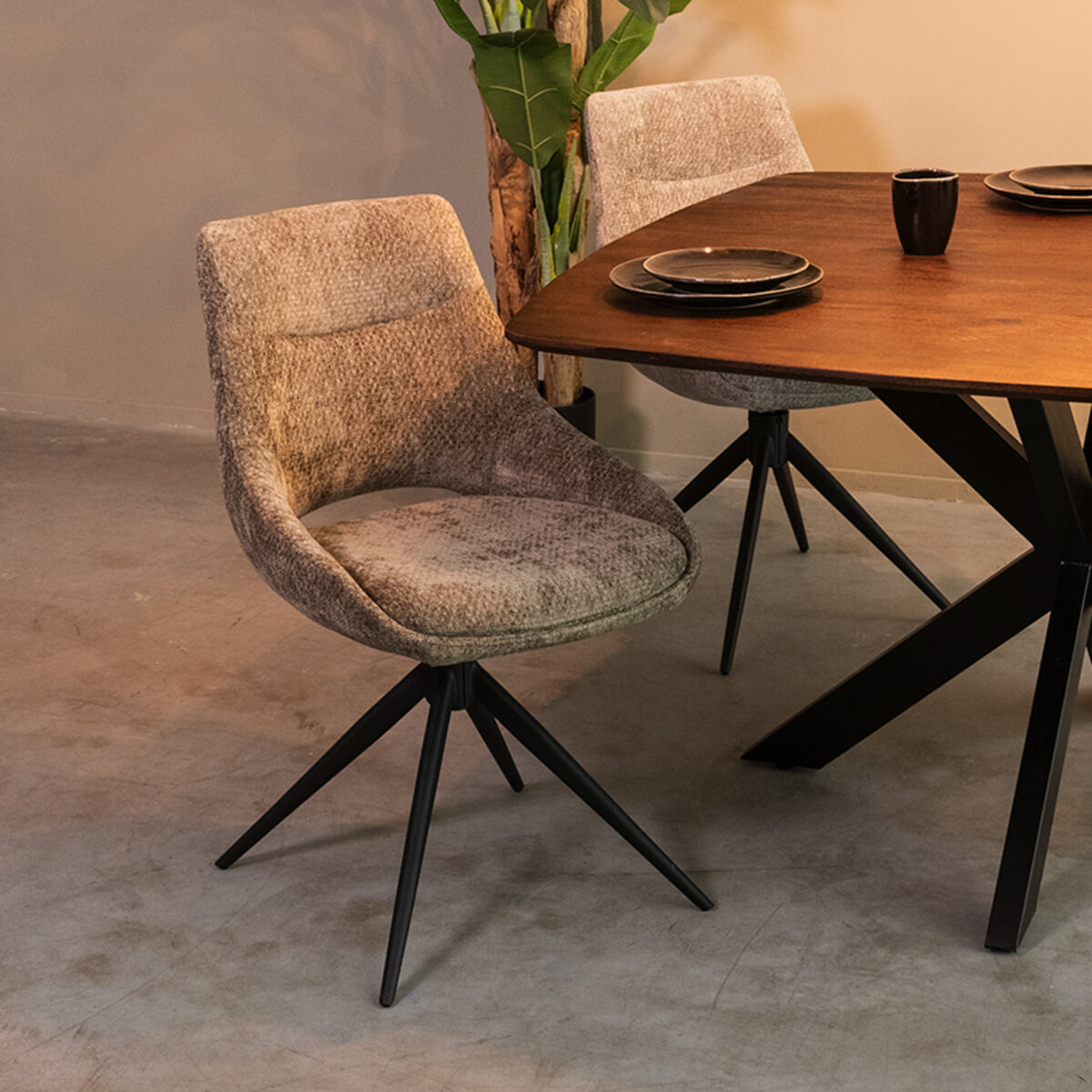 LABEL51 Draaibare Eetkamerstoel Marlow Elite stof - Hunter | LABEL51