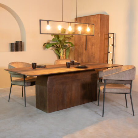 LABEL51 Eettafel 'Owen' Mangohout