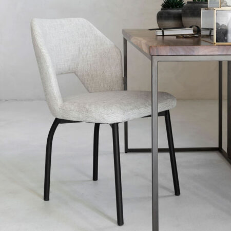 MUST Living Eetkamerstoel 'Bloom' kleur Naturel | MUST Living