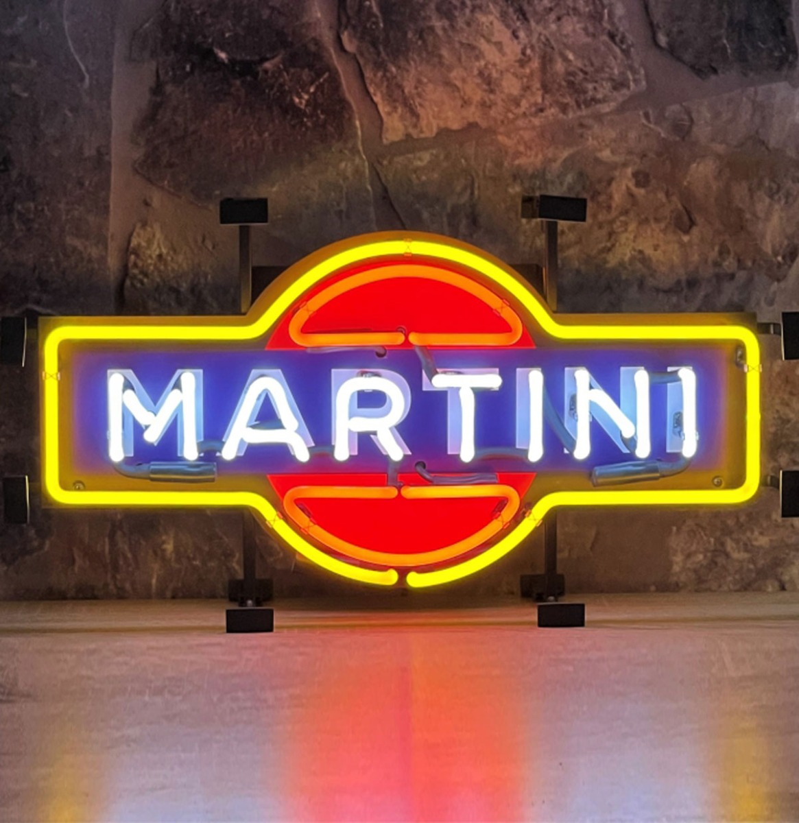 Martini Neon Verlichting Met Achterplaat - 64 x 34 cm | Martini
